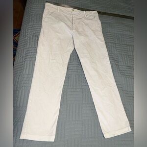 Bsbee Light Beige Cords 29 missing button but there’s a replacement on the tag